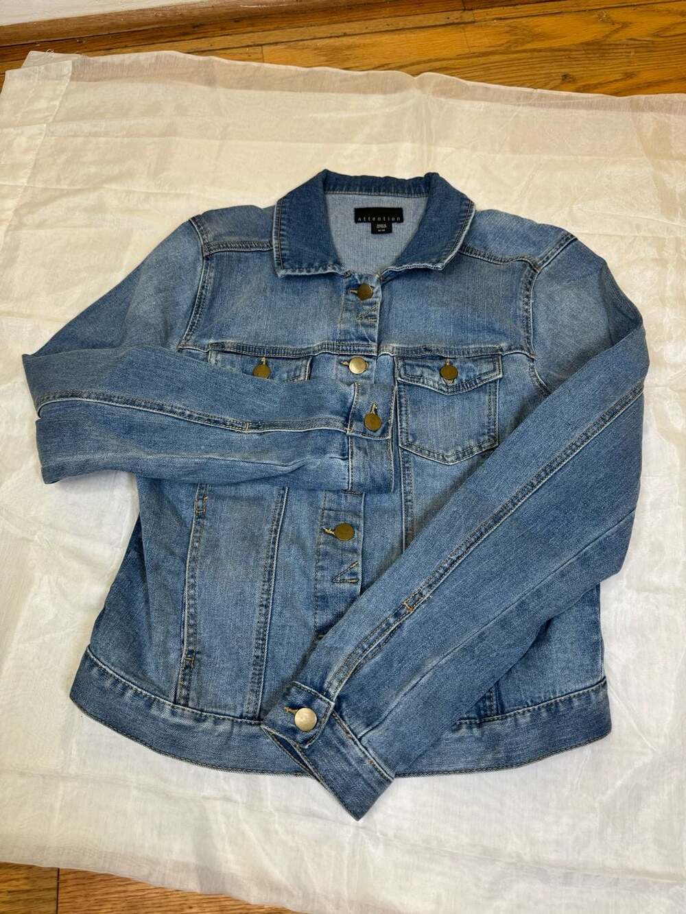 Attention Women's Classic Blue Denim Jean Jacket Size M